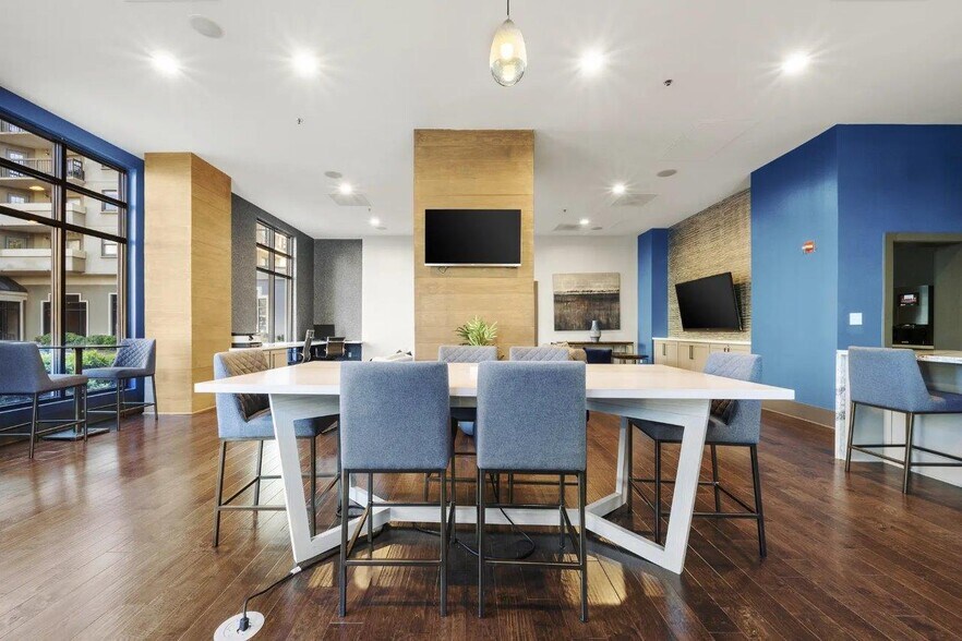 Building Photo - 795 Hammond Dr