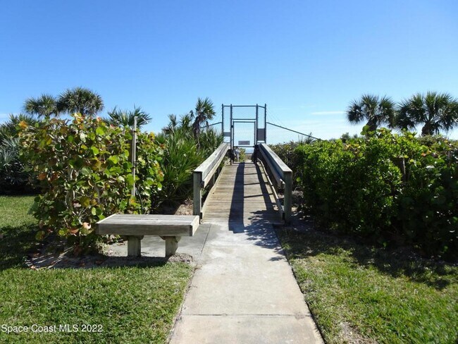 Building Photo - 807 Mystic Dr
