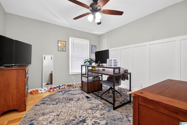 Building Photo - 1112 Blue Ridge Blvd