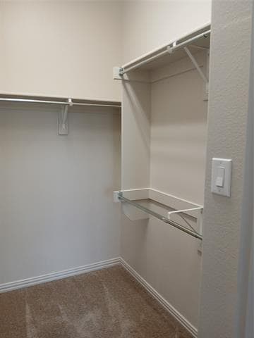 Building Photo - 7225 Huckleberry Dr