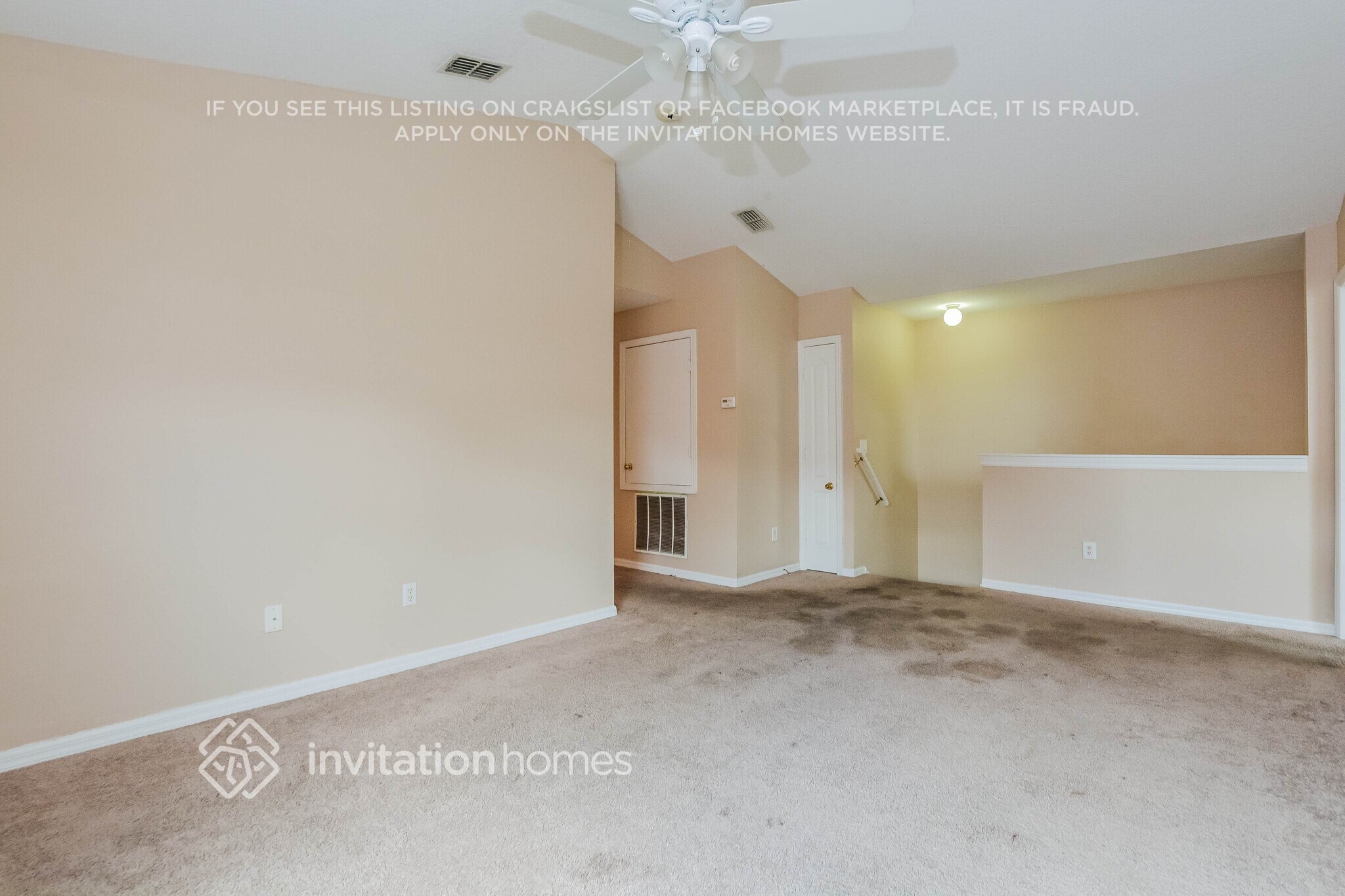 Building Photo - 10837 Leader Ln