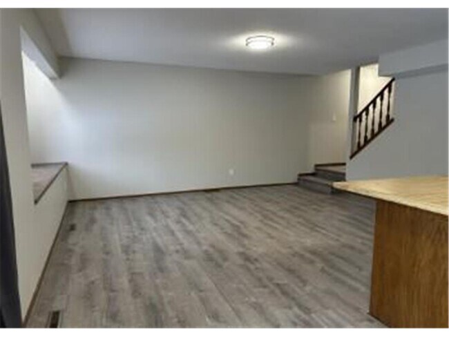 Building Photo - 17553 Ionia Path