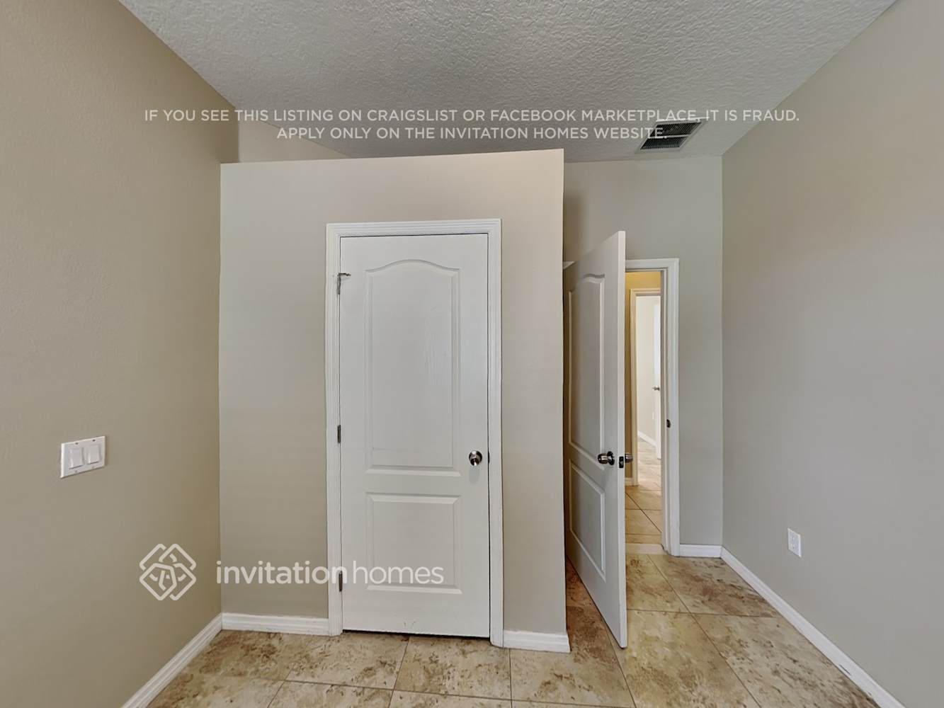 Building Photo - 10526 Eastpark Lake Dr