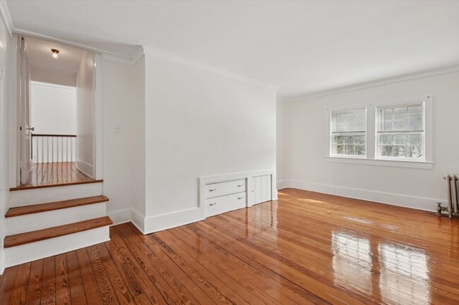 Building Photo - 247 Liberty Corner Rd