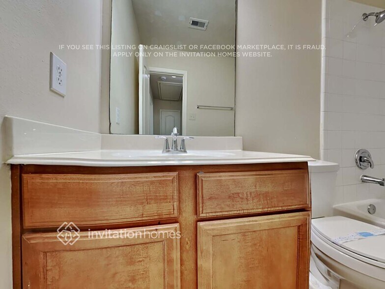 Building Photo - 2615 Shearwater Bend Dr