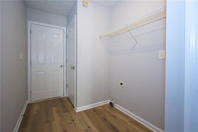 Building Photo - 4442 Gaelic Way SW