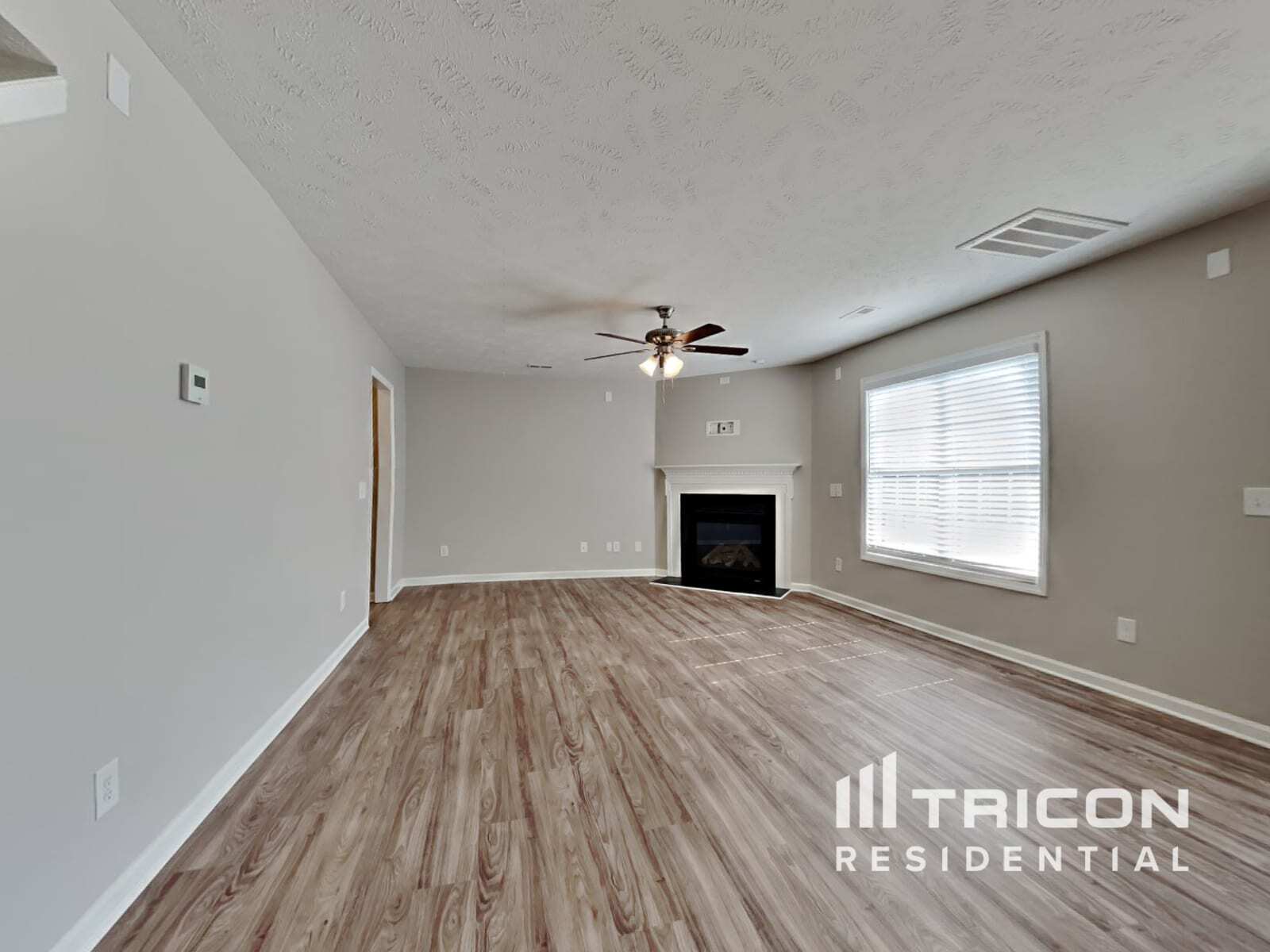 Building Photo - 755 Botanical Ct