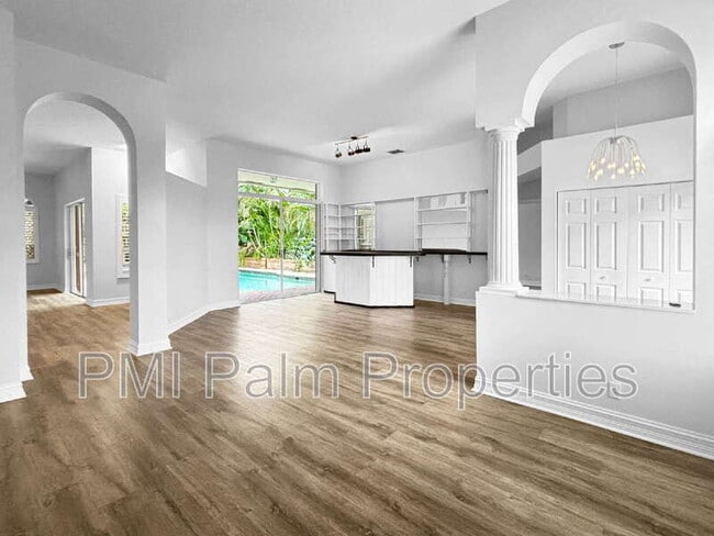 Building Photo - 10293 Allamanda Blvd