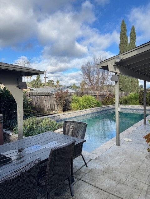 Building Photo - 28 Crosby Ct