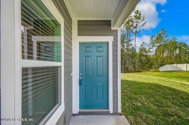 Building Photo - 714 Servia Dr