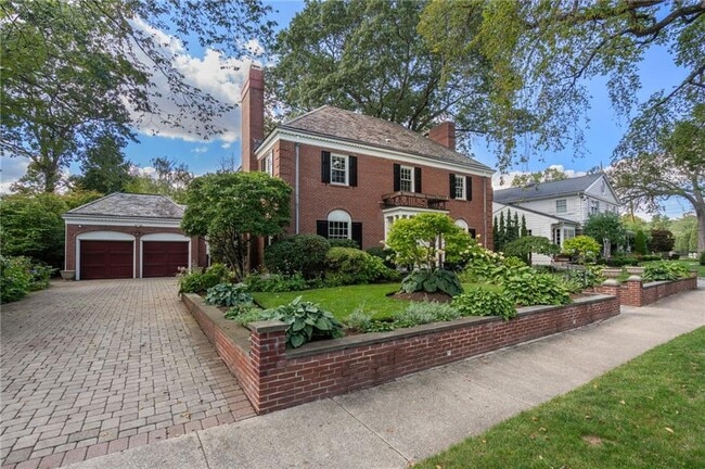 Building Photo - 530 Blackstone Blvd