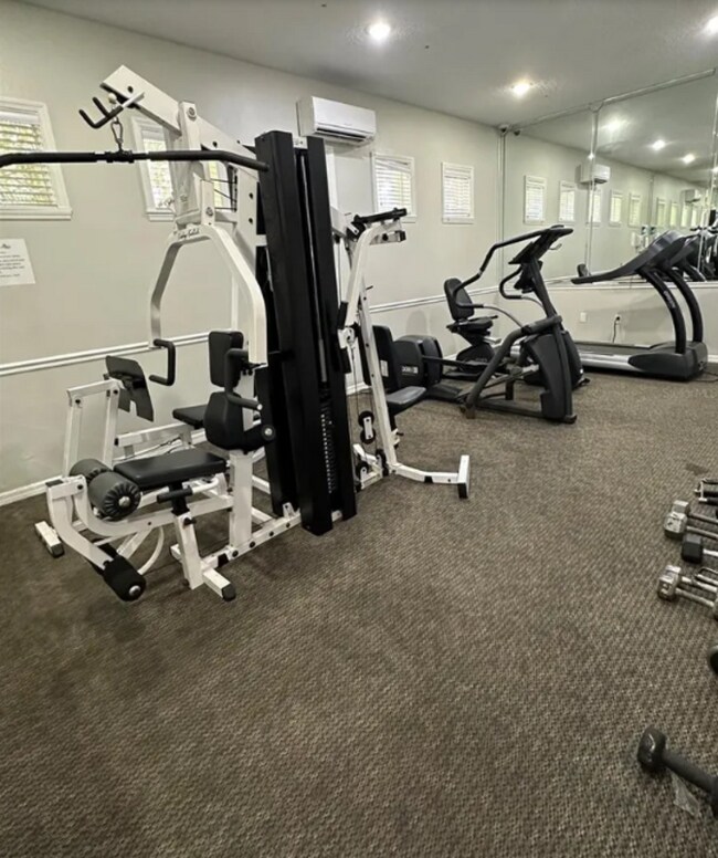 Building Photo - 2140 Mystic Ring Loop