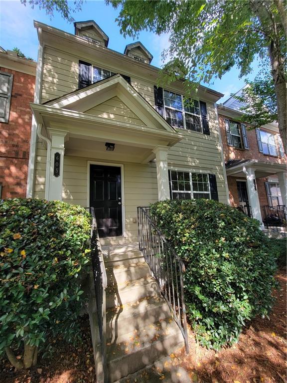 Primary Photo - 605 Market Pl Ln