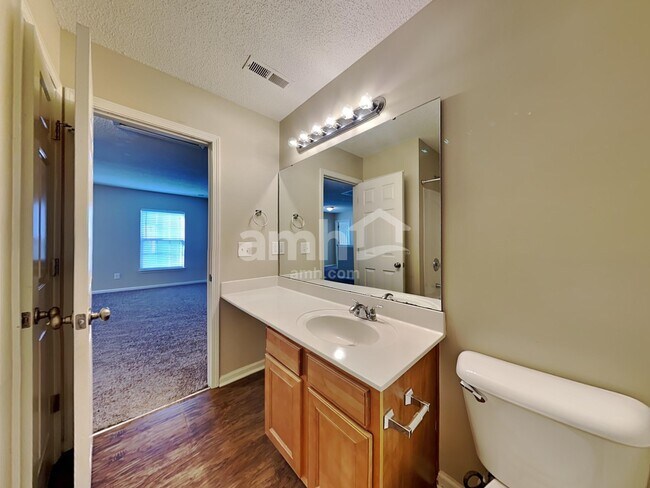 Building Photo - 5146 Torrey Ln