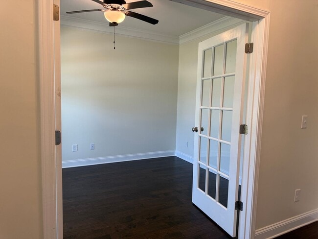 Building Photo - Beautiful unfurnished 5 Bedroom 3 Bath home in The Preserve at Tidewater Sneads Ferry
