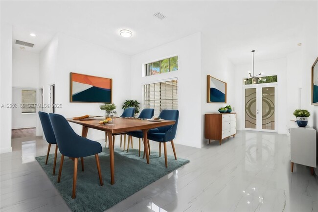 Building Photo - 646 Heritage Dr