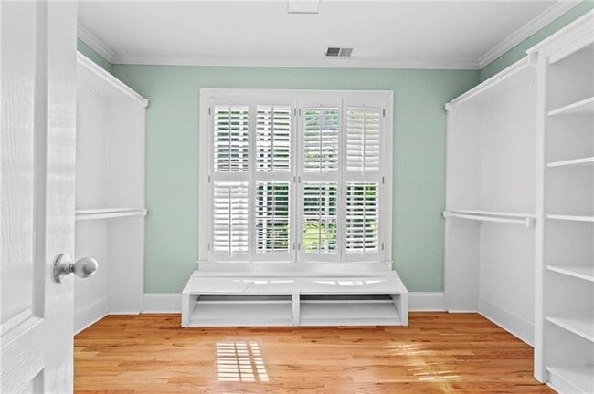 Building Photo - 1169 Dawn View Ln NW