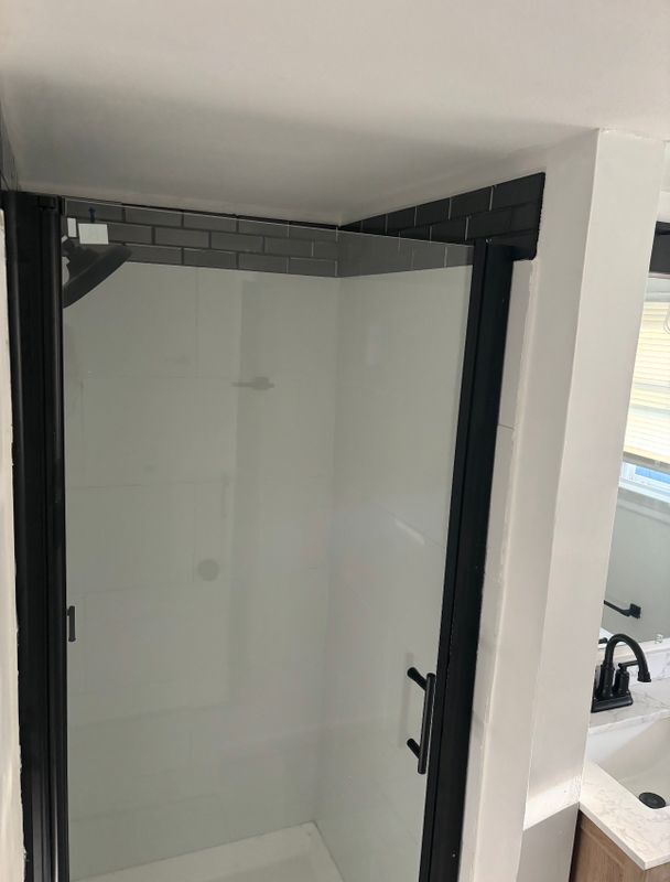 Building Photo - 68 Winges Ave