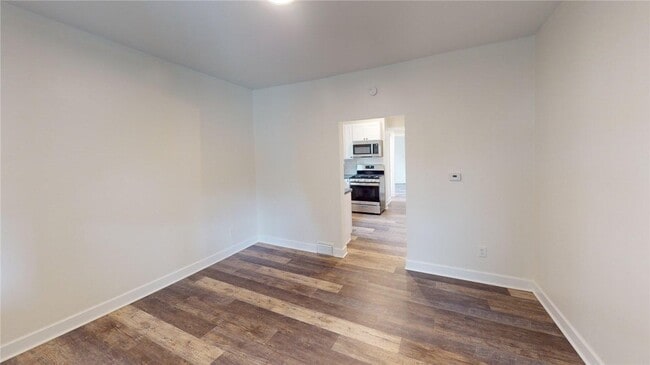 Building Photo - 248 Anderson Ave