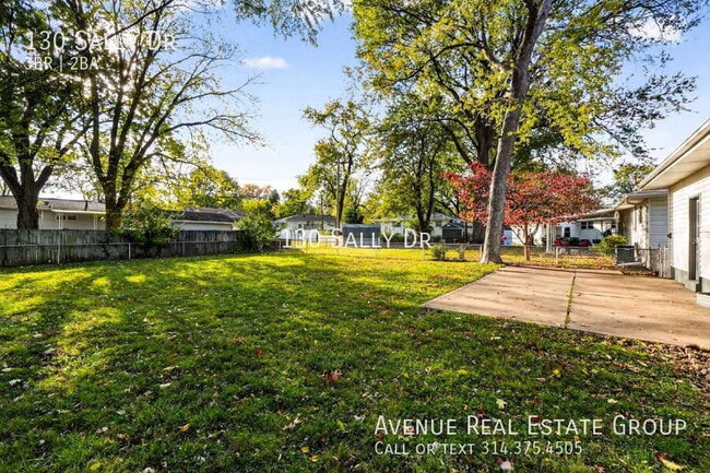 Building Photo - 130 Sally Dr