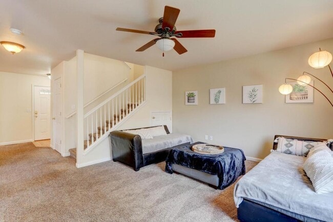 Building Photo - 903 Glenwall Dr