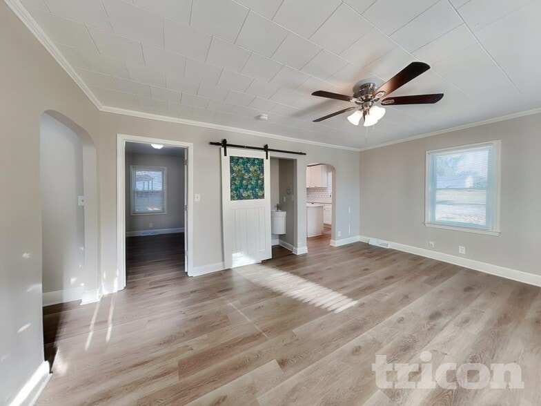 Building Photo - 1 Roberta Rd