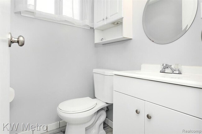Building Photo - 29166 Tessmer Ct