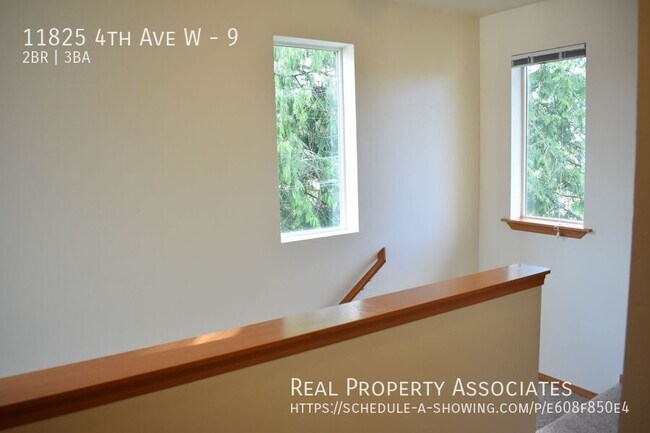 Building Photo - 11825 4th Ave W