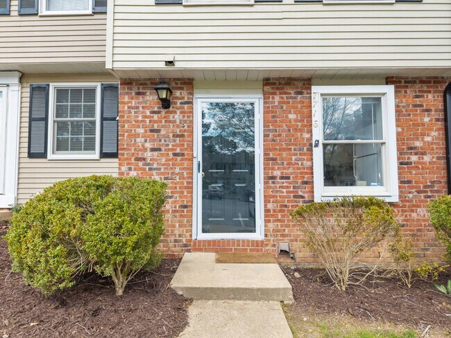 Building Photo - 7716 Sandra Ln