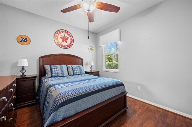 Building Photo - 1575 Newhaven Point Ln