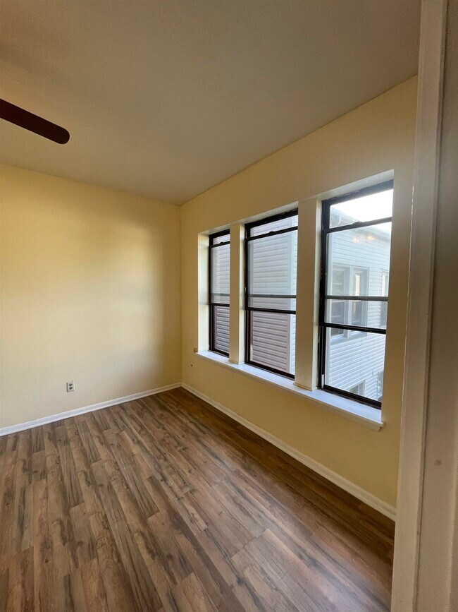 Building Photo - 23 Belvidere Ave