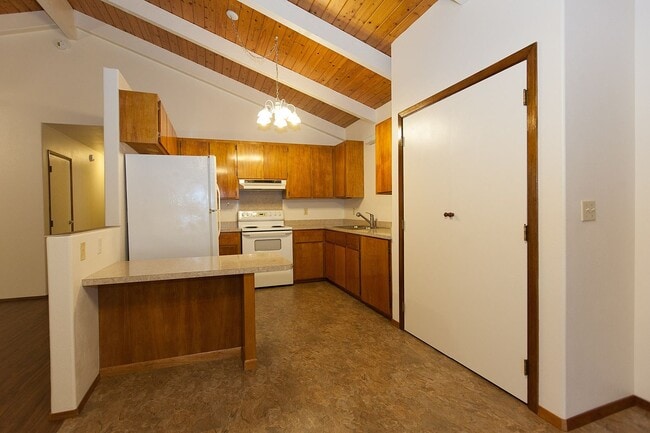 Building Photo - 16-1189 Moho Rd