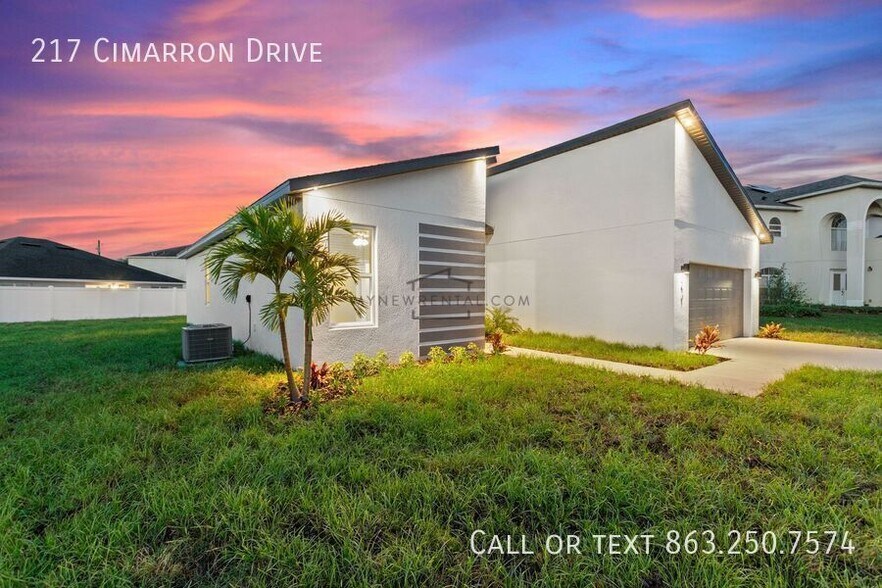 Building Photo - 217 Cimarron Dr
