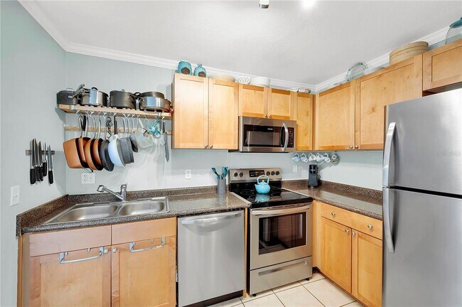 Building Photo - 237 Sea Horse Dr SE