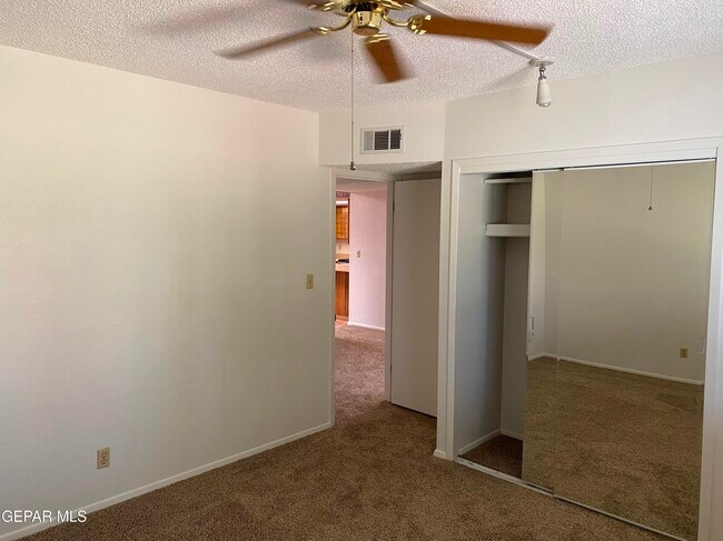 Building Photo - 214 Montego Bay Dr