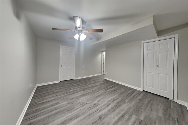 Building Photo - 20 Tracey Ln