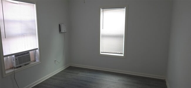 Building Photo - 2811 Iola St