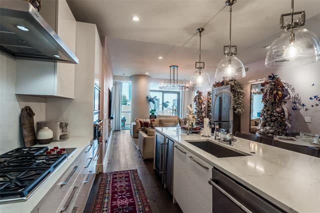 Building Photo - 7901 Windrose Ave.