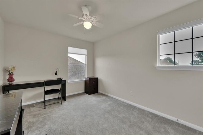 Building Photo - 155 Snug Harbor Dr