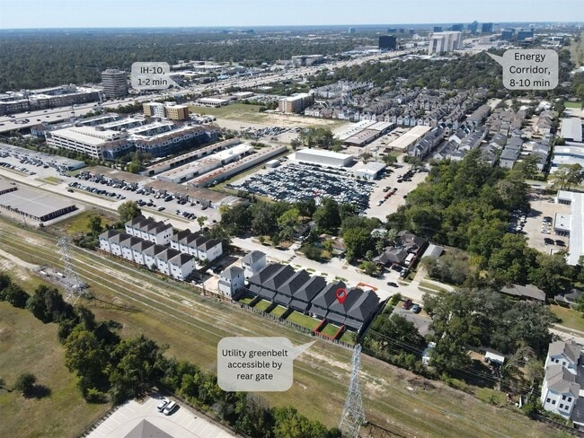 Building Photo - 1228 Wycliffe Dr