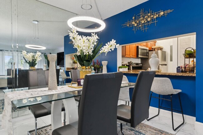 Building Photo - 608 Sea Pine Way