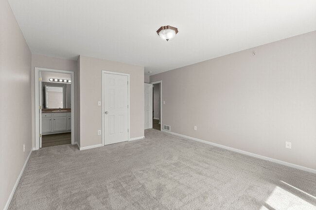 Building Photo - 13017 Turnberry Ct