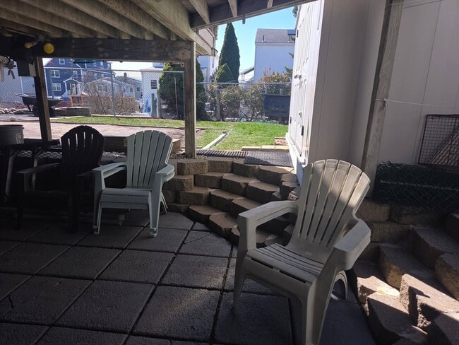 Building Photo - 299 Crescent Ave