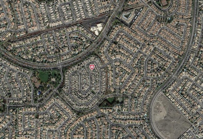 Building Photo - Lovely home in the heart of Green Valley Ranch.