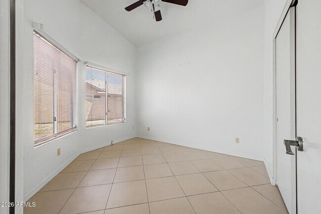 Building Photo - 6836 S 18th St