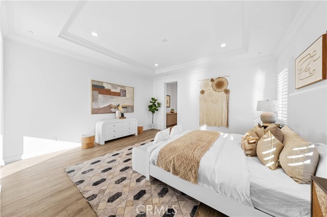 Building Photo - 111 Great Oak