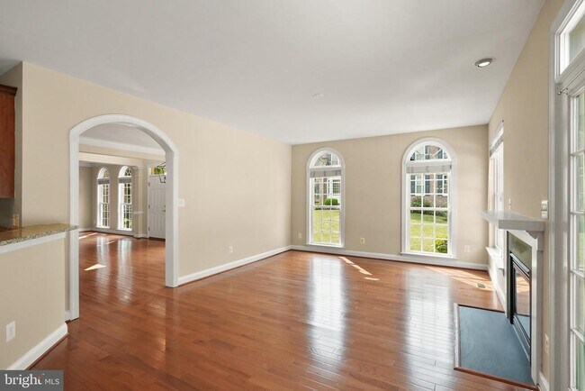 Building Photo - 43616 Carradoc Farm Ter