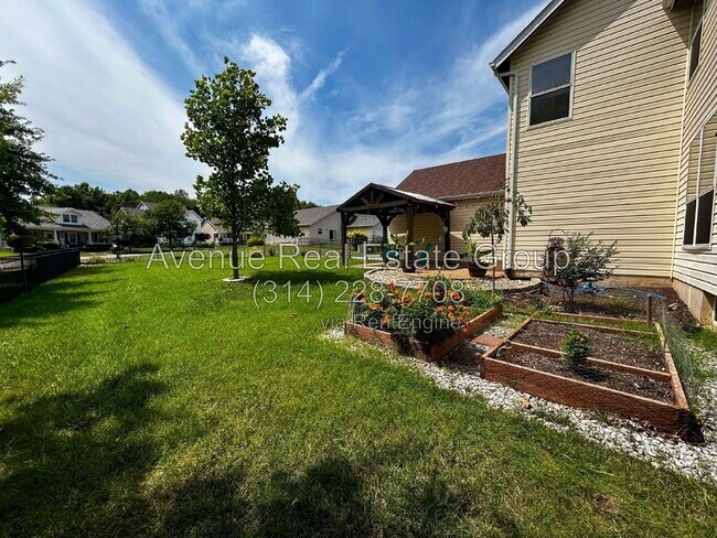 Building Photo - 203 Hawksbury Pl