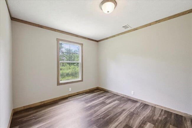 Building Photo - 13585 Mesa Dr