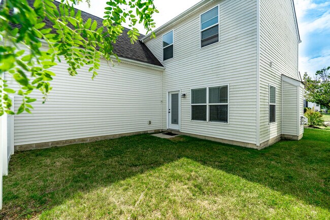 Building Photo - 7248 Winterbek Ave